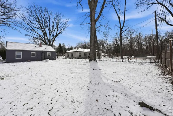 $104,900 | 4508 Southwest Anthony Wayne Drive, Fort Wayne, IN 46806