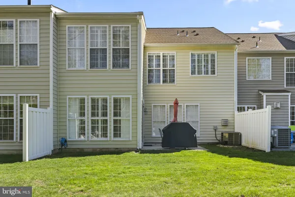 $535,000 | 20 Brattleboro Court, Medford, NJ 08055