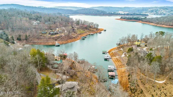 $1,490,000 | 639 Deerwood Lane, La Follette, TN 37766