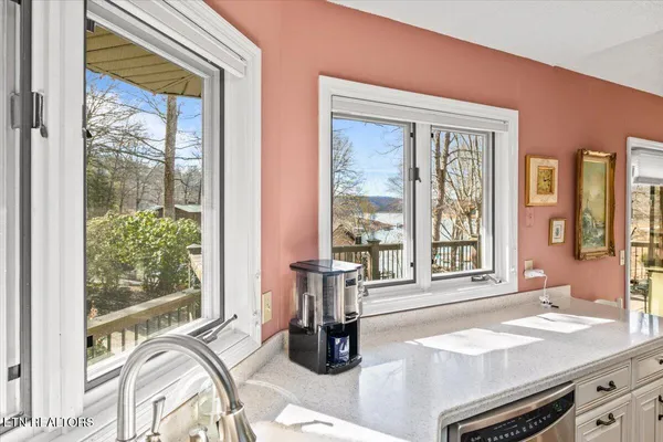 $1,490,000 | 639 Deerwood Lane, La Follette, TN 37766