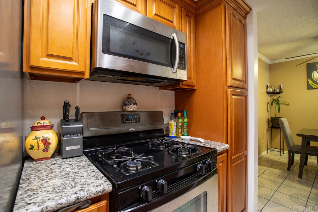 700 West 3rd Street, Unit A111 Santa Ana, CA 92701 - Photo 4 of 26