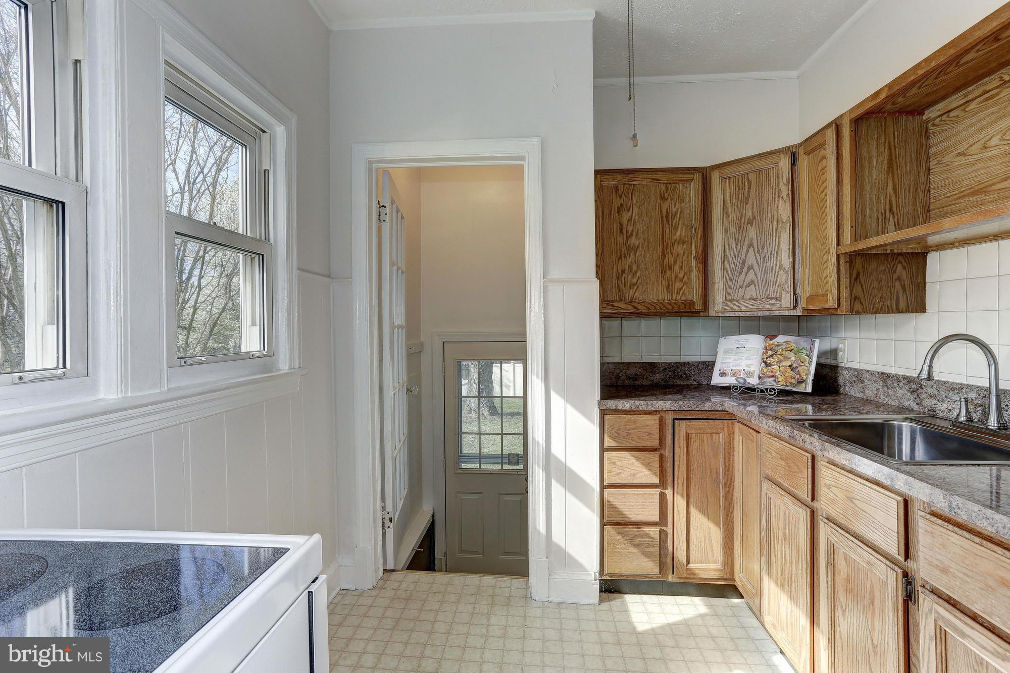 4613 Powder Mill Road Beltsville, MD 20705 - Photo 12 of 27 Kitchen