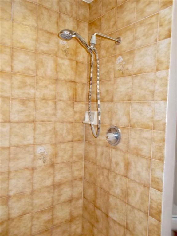 95 Southwest Cabana Point Circle Stuart, FL 34994 - Photo 12 of 32 Gallery Image 12