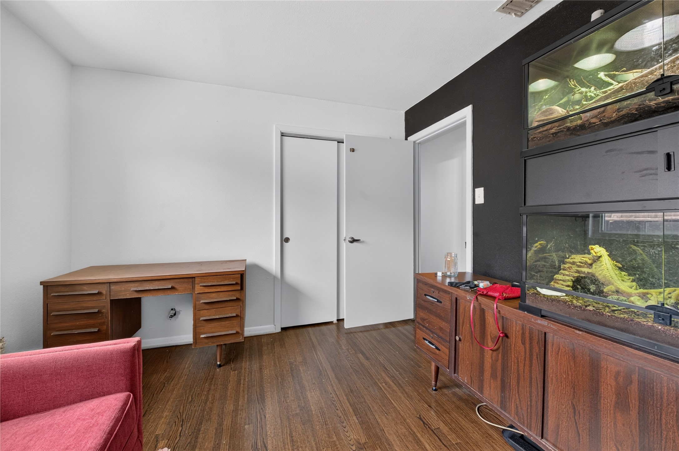 6226 Birdwood Road Houston, TX 77074 - Photo 36 of 43 Gallery Image 36