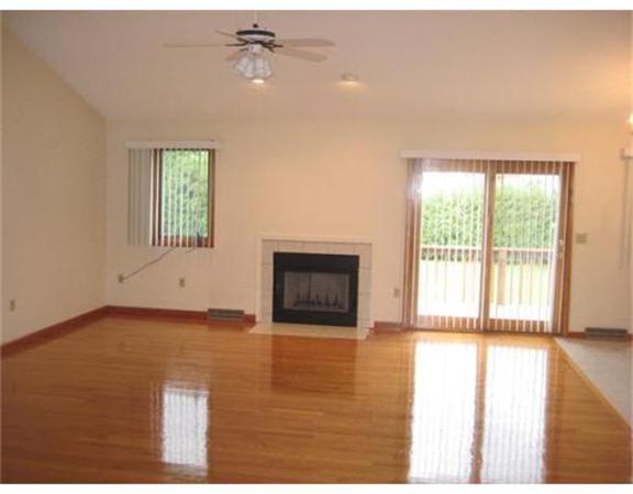 9 Trinity Drive West Springfield, MA 01089 - Photo 4 of 12 Gallery Image 4