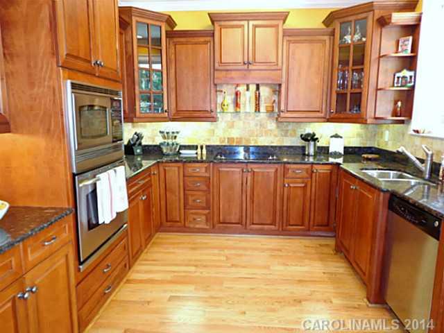 844 Creek Bluff Road, Unit 10 Rock Hill, SC 29732 - Photo 8 of 16 Gallery Image 8