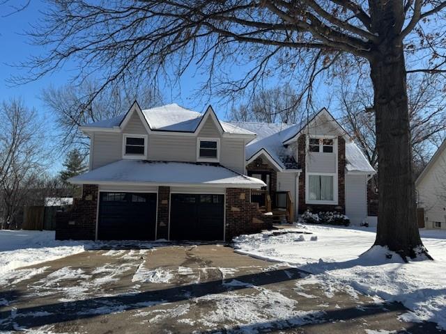 6215 Northwest Pineridge Road Parkville, MO 64152 - Photo 2 of 5