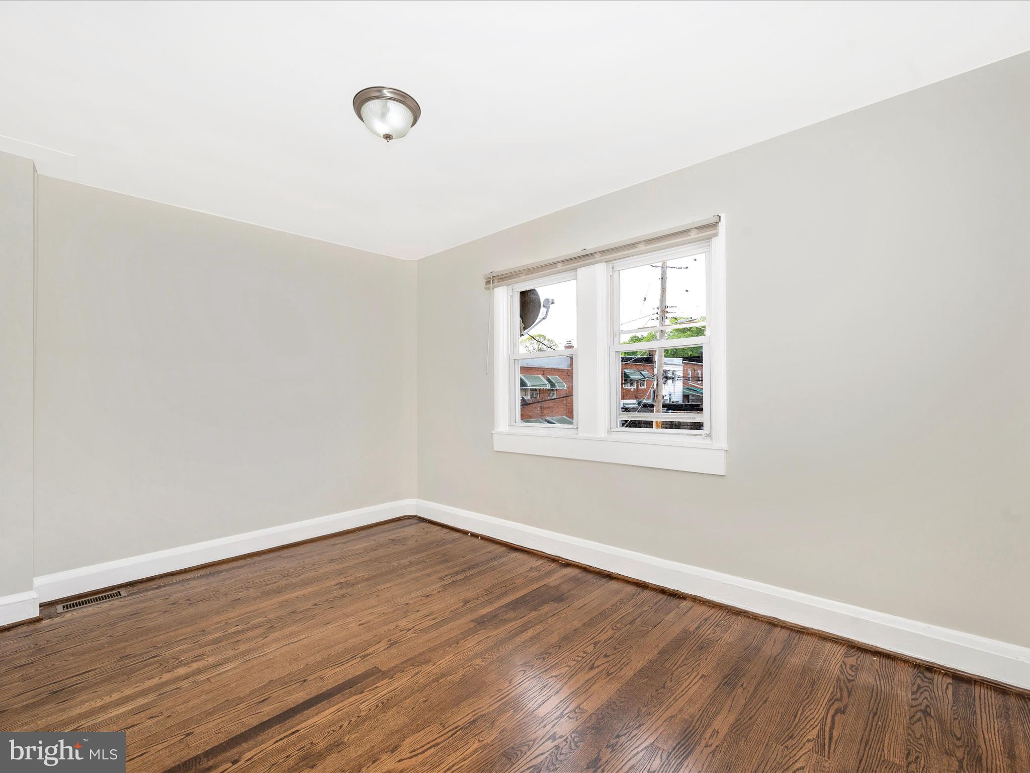 3701 Colborne Road Baltimore, MD 21229 - Photo 29 of 56 Bedroom 2