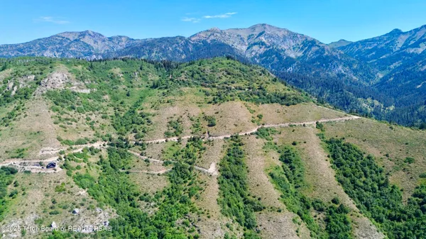 $215,000 | 17-21 Shady Lane, Irwin, ID 83428