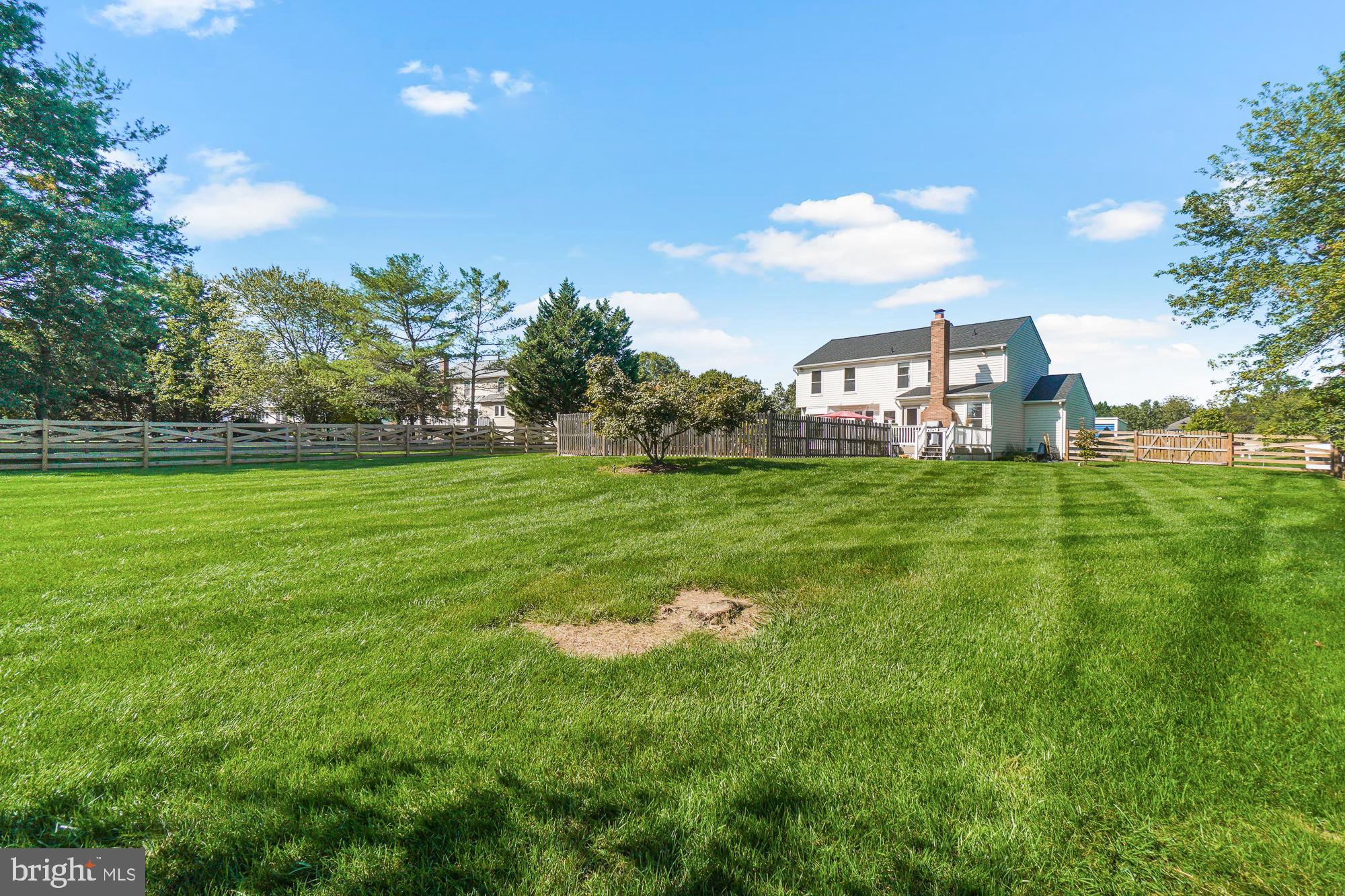 17029 Spates Hill Road Poolesville, MD 20837 - Photo 14 of 67 Fully fenced backyard!