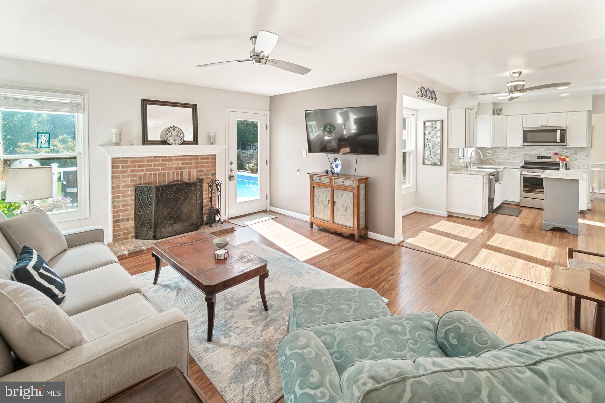 17029 Spates Hill Road Poolesville, MD 20837 - Photo 19 of 67 Full sized family room with walk-out to the pool!