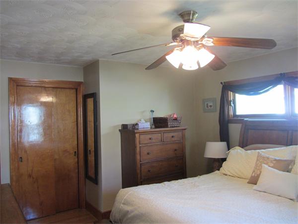 44 Davis Road Methuen, MA 01844 - Photo 8 of 22 Gallery Image 8
