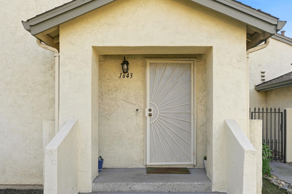 1643-1643 West Swain Road Stockton, CA 95207 - Photo 3 of 27