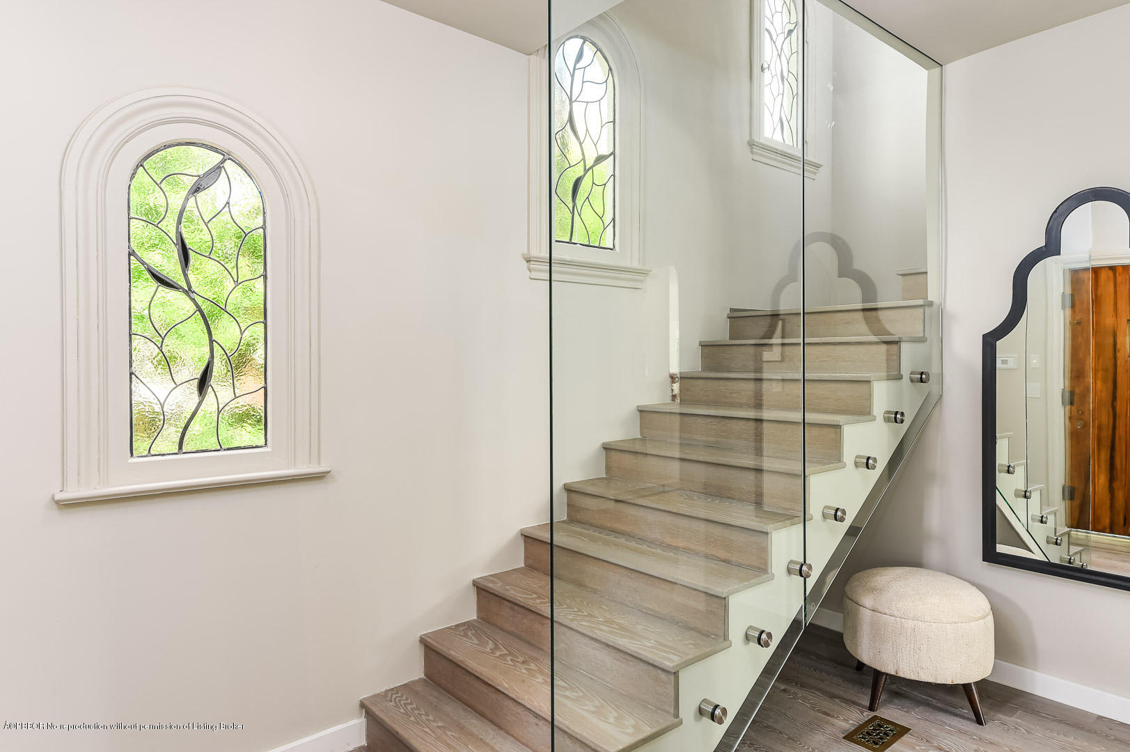 283 Valencia Road West Palm Beach, FL 33401 - Photo 13 of 23 a view of entryway and hall with wooden floor