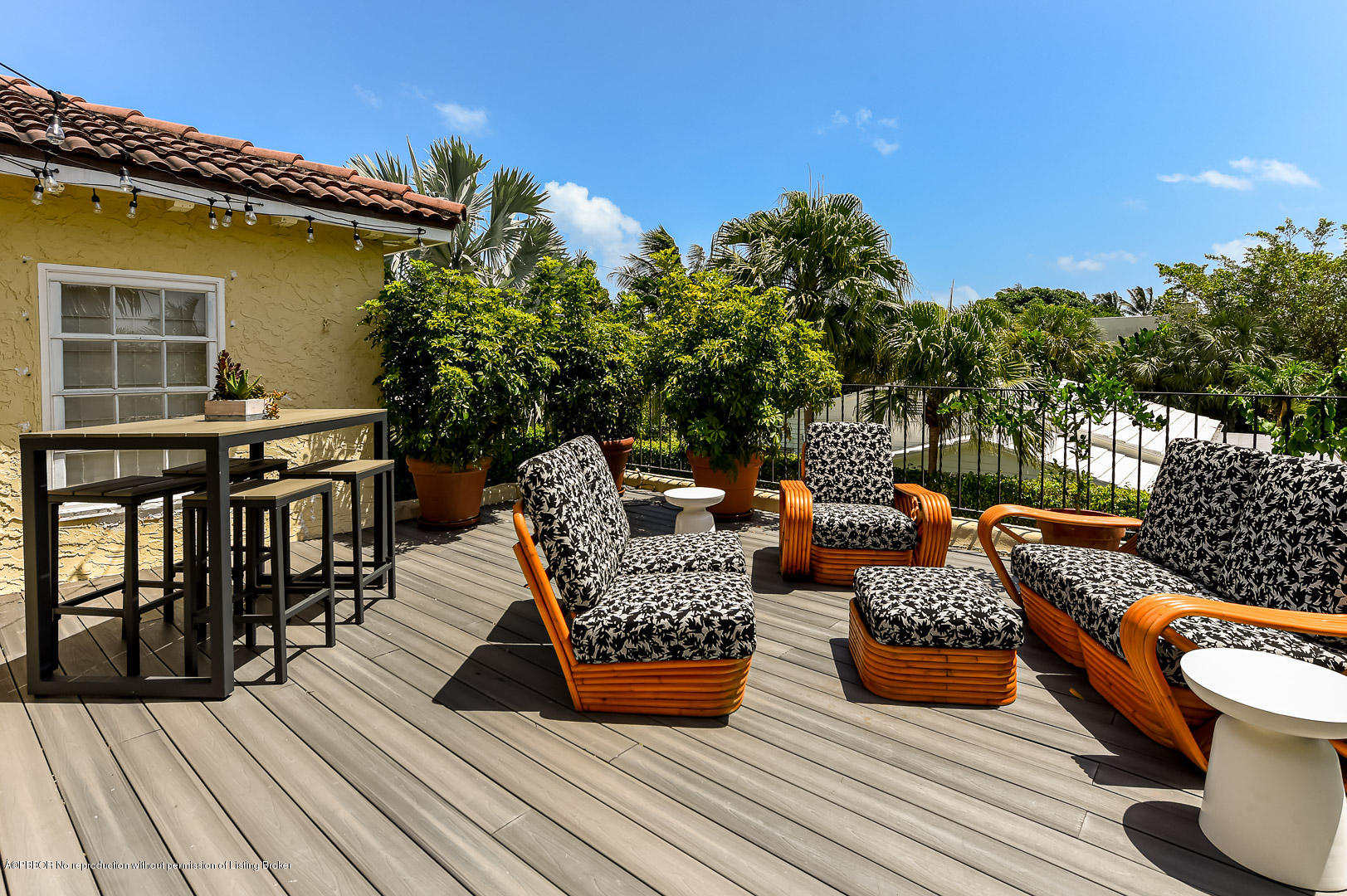 283 Valencia Road West Palm Beach, FL 33401 - Photo 18 of 23 a view of a roof deck with couches
