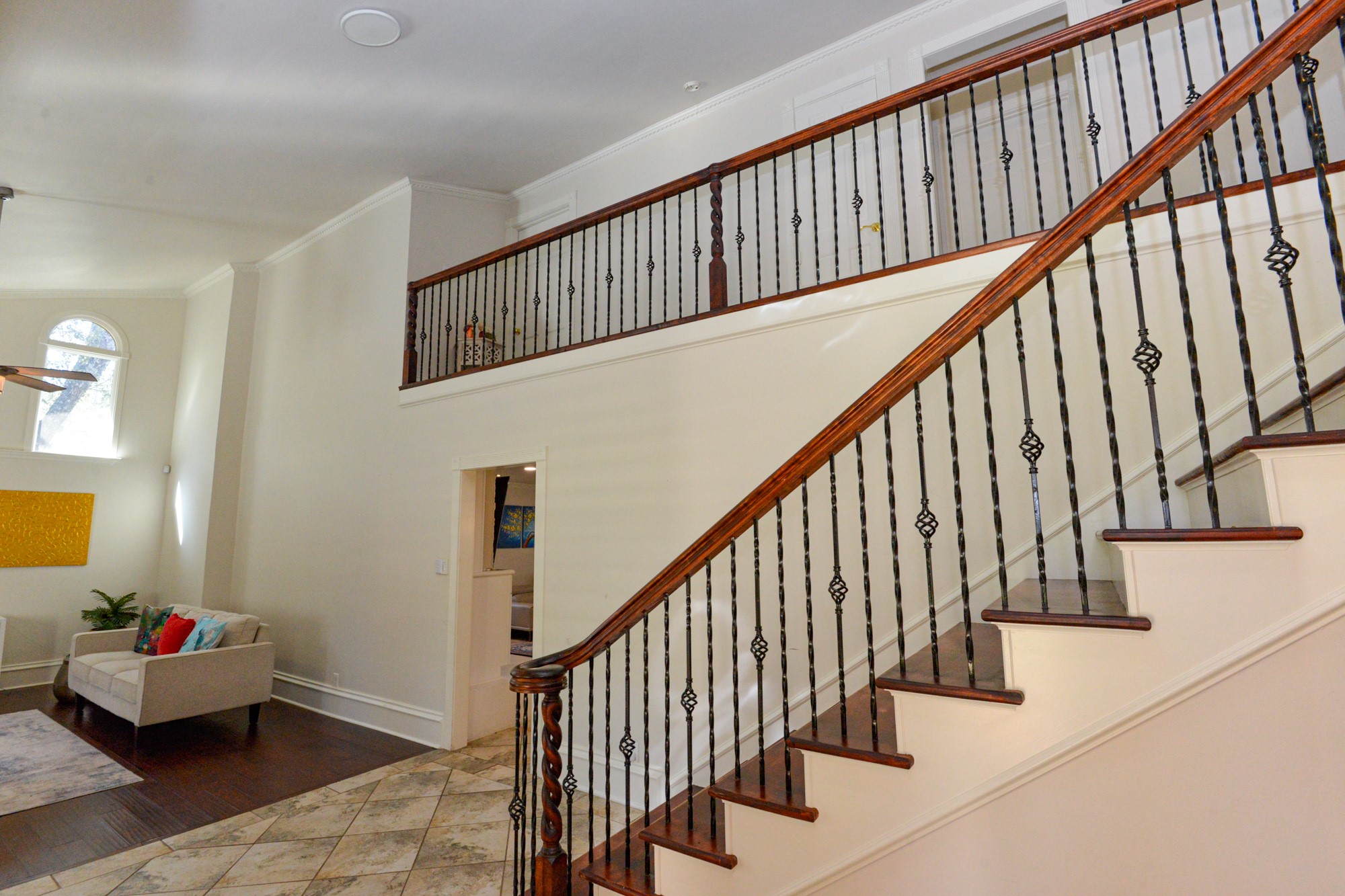 10710 D-K Ranch Road Austin, TX 78759 - Photo 29 of 34 Architectural flair with an open concept design and rich wood flooring.