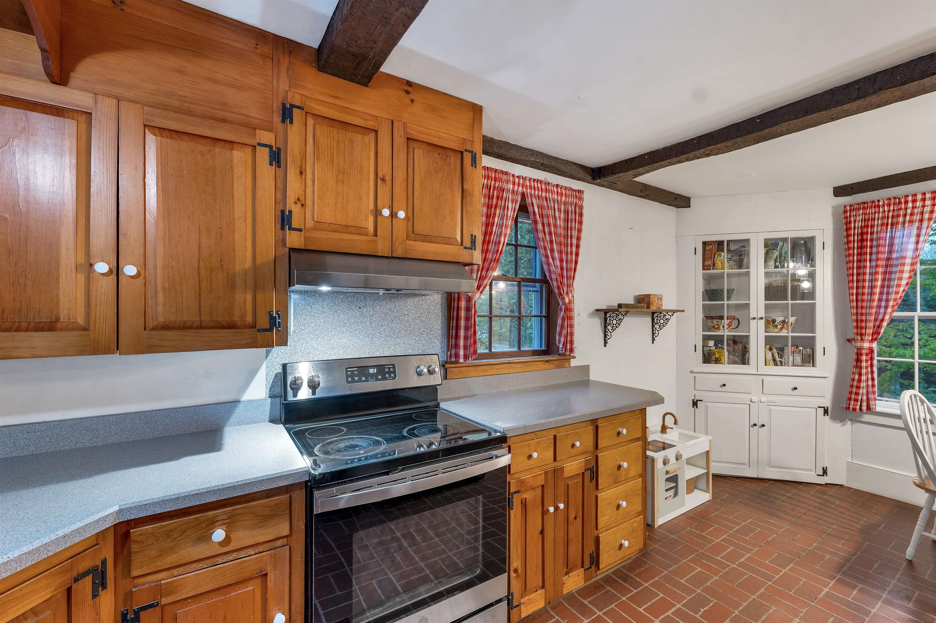 119 Gerrish Road Webster, NH 03303 - Photo 5 of 27