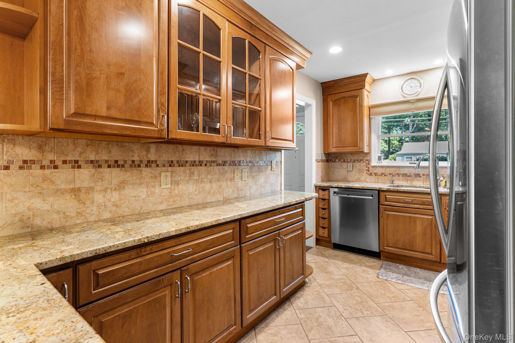 11 Overlook Road Ardsley, NY 10502 - Photo 10 of 46