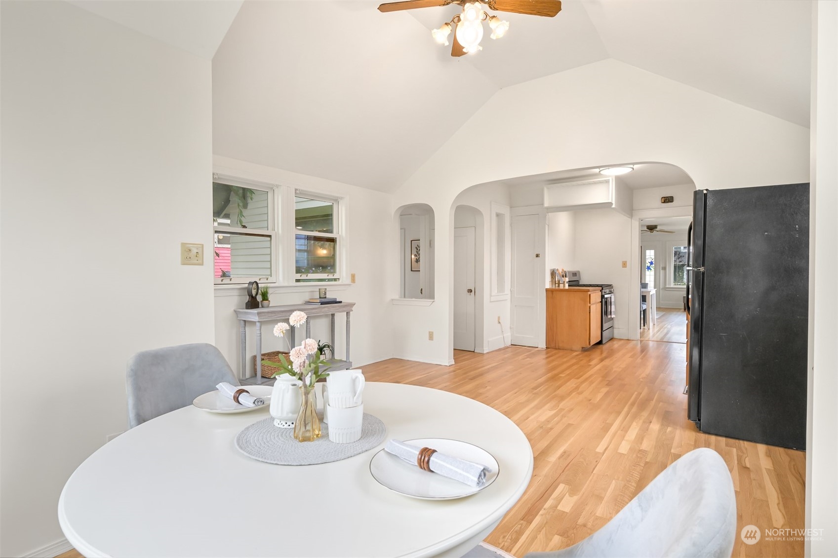 914 Mason Street Bellingham, WA 98225 - Photo 12 of 40 a dining room with furniture and chandelier