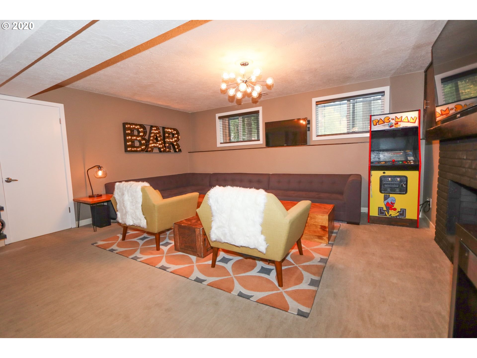 18863 Southwest Indian Springs Road Lake Oswego, OR 97035 - Photo 15 of 27