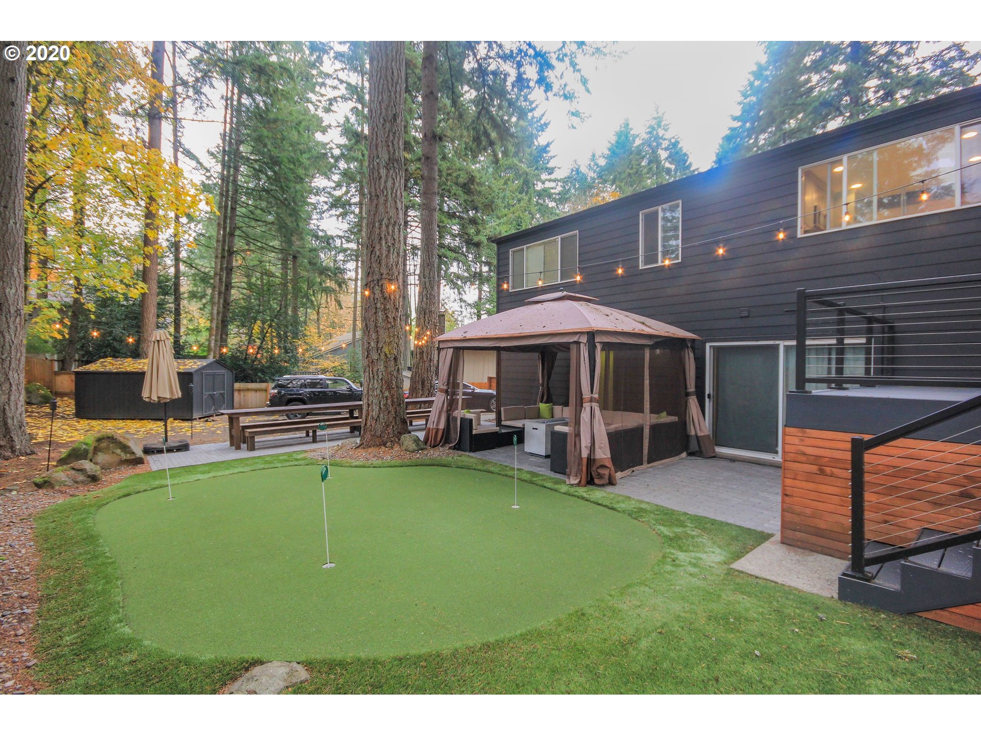 18863 Southwest Indian Springs Road Lake Oswego, OR 97035 - Photo 22 of 27