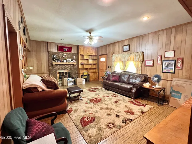 $275,000 | 400 West Barnhill Street, Everetts, NC 27825
