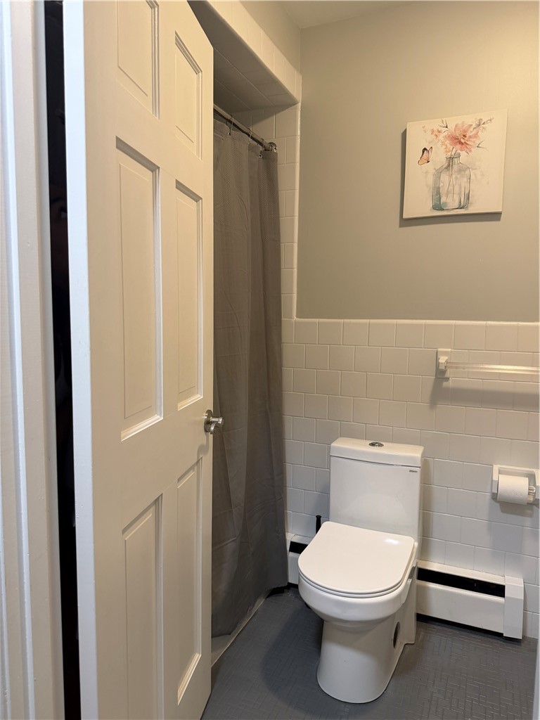 3720 Division Road East Greenwich, RI 02818 - Photo 32 of 38