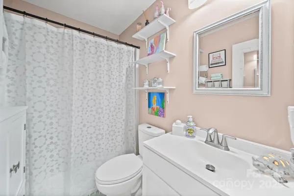 $239,000 | 1650 Robins Nest Court, Unit B, Gastonia, NC 28054
