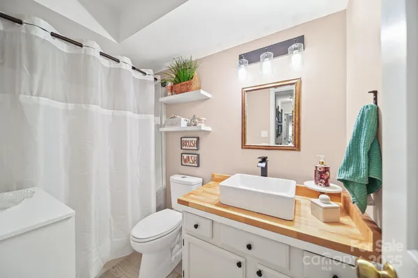 $239,000 | 1650 Robins Nest Court, Unit B, Gastonia, NC 28054