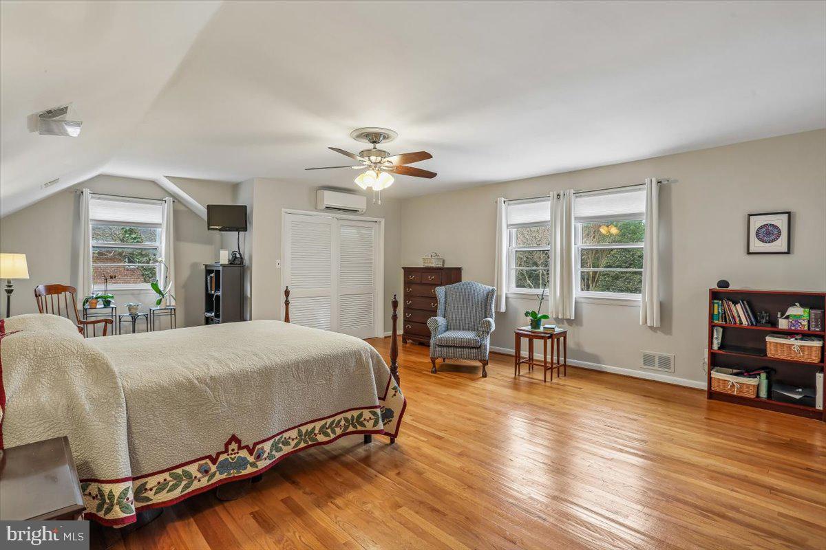 3612 Littledale Road Kensington, MD 20895 - Photo 44 of 79 Primary BR on upper level 2