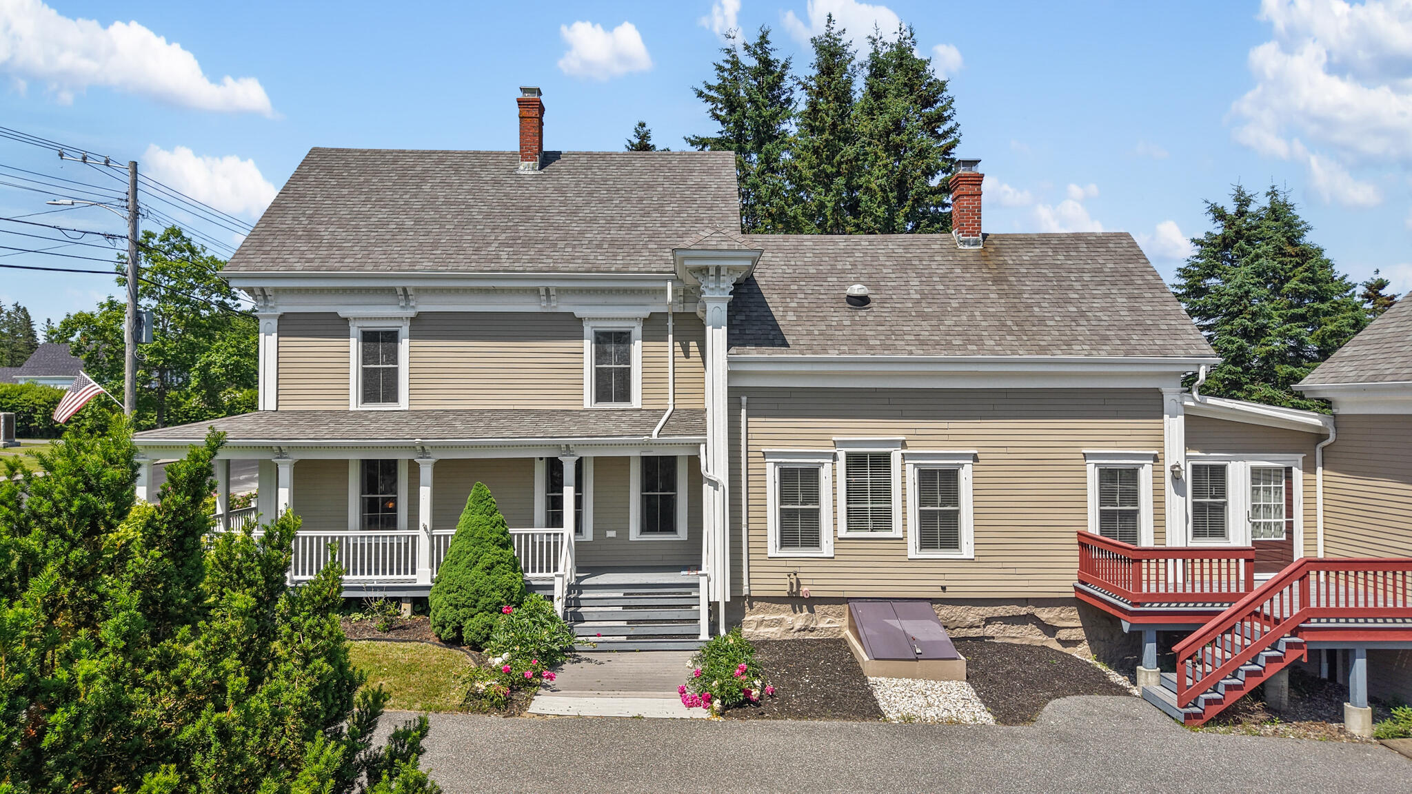 88 Main Street Milbridge, ME 04658 - Photo 6 of 93 dji_fly_20260701_142014_0261_17829304765