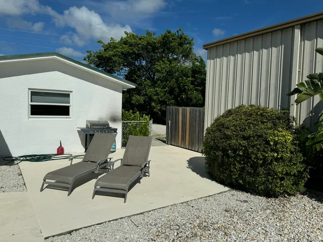 $6,000 | 4600 Northeast 4th Avenue, Boca Raton, FL 33431