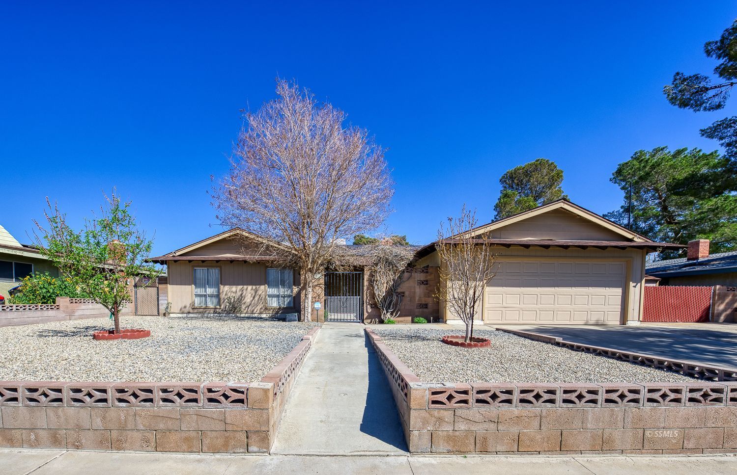 830 Sherri Street Ridgecrest, CA 93555 - Photo 4 of 32