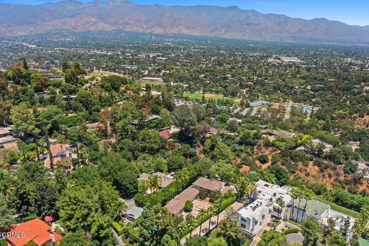 320 North San Rafael Avenue Pasadena, CA 91105 - Photo 56 of 58 a view of a city with mountain
