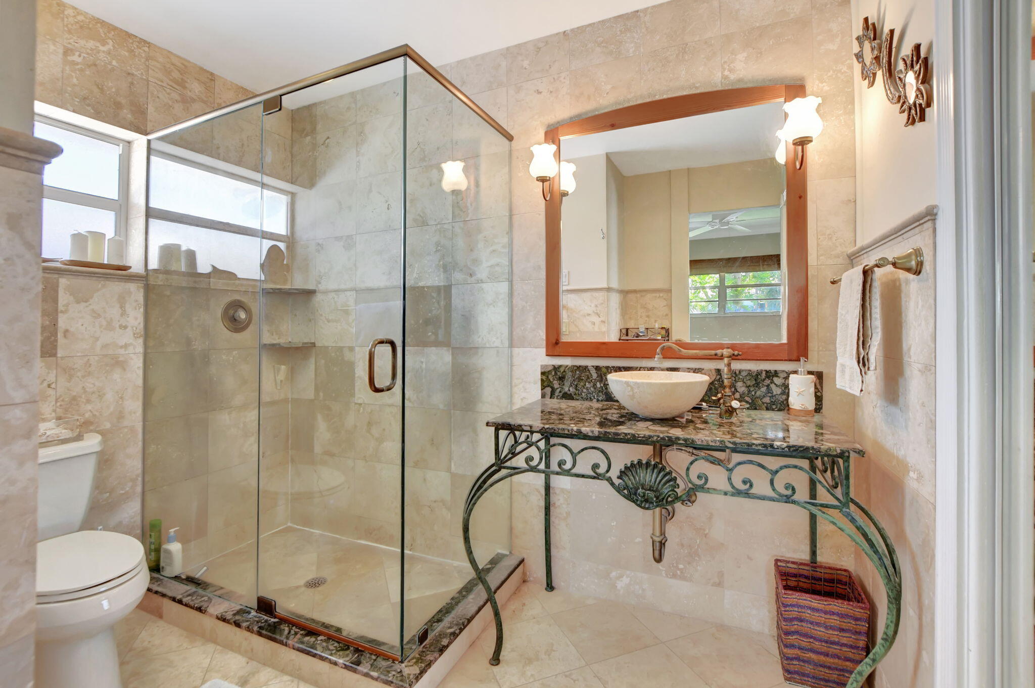 1311 Southwest 5th Court Boca Raton, FL 33432 - Photo 9 of 17 Primary Bath