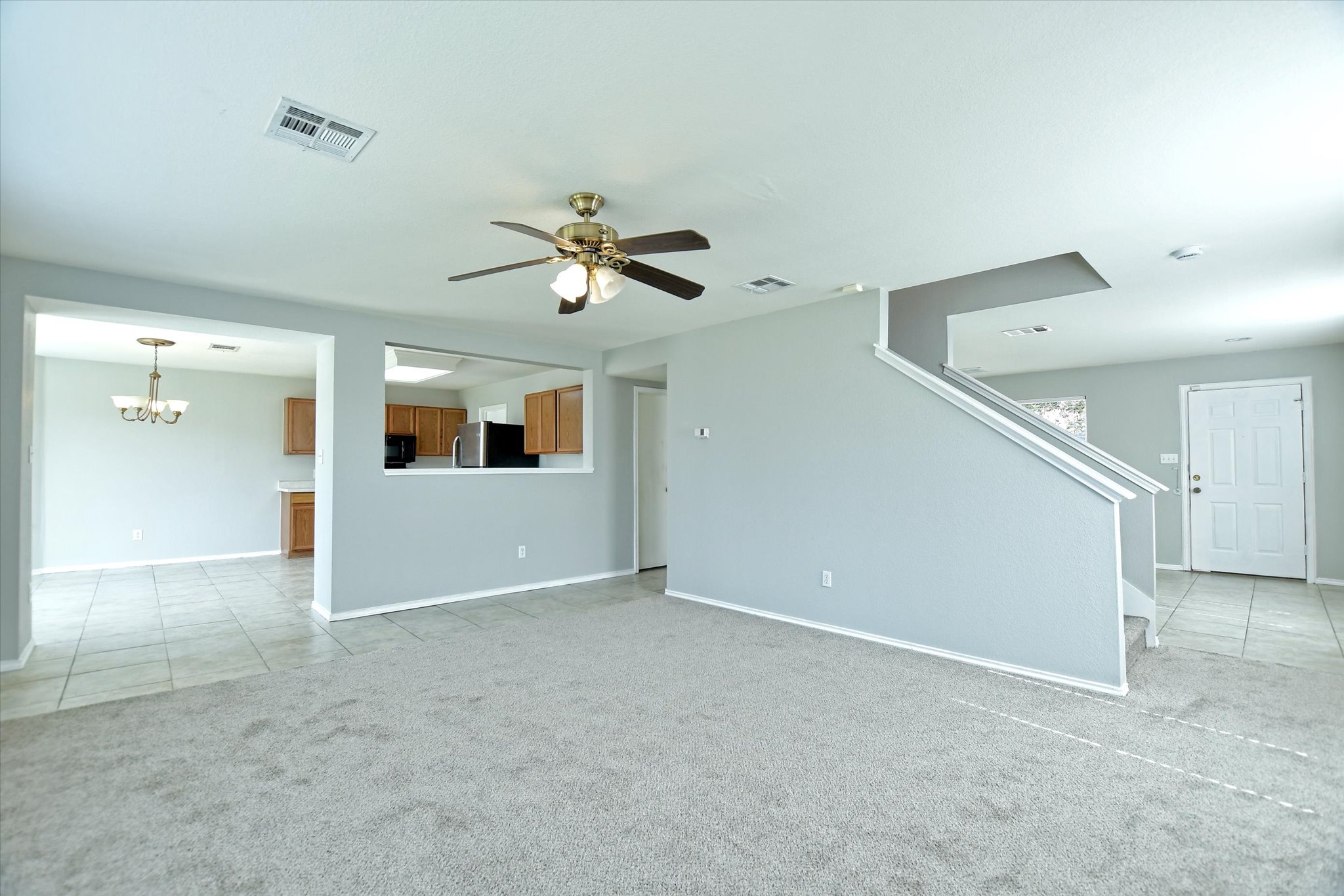 102 Blanco Woods Boulevard Elgin, TX 78621 - Photo 2 of 31