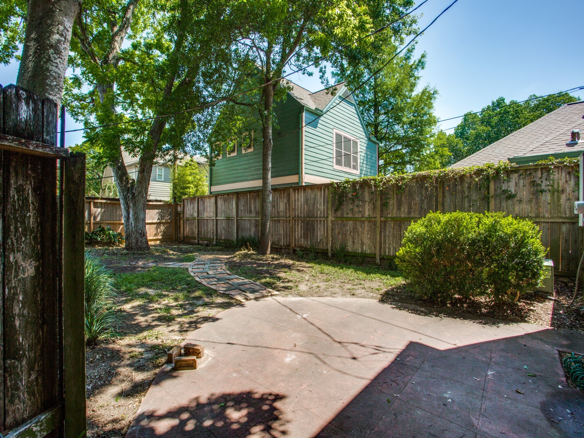 2250 West Main Street Houston, TX 77098 - Photo 22 of 27