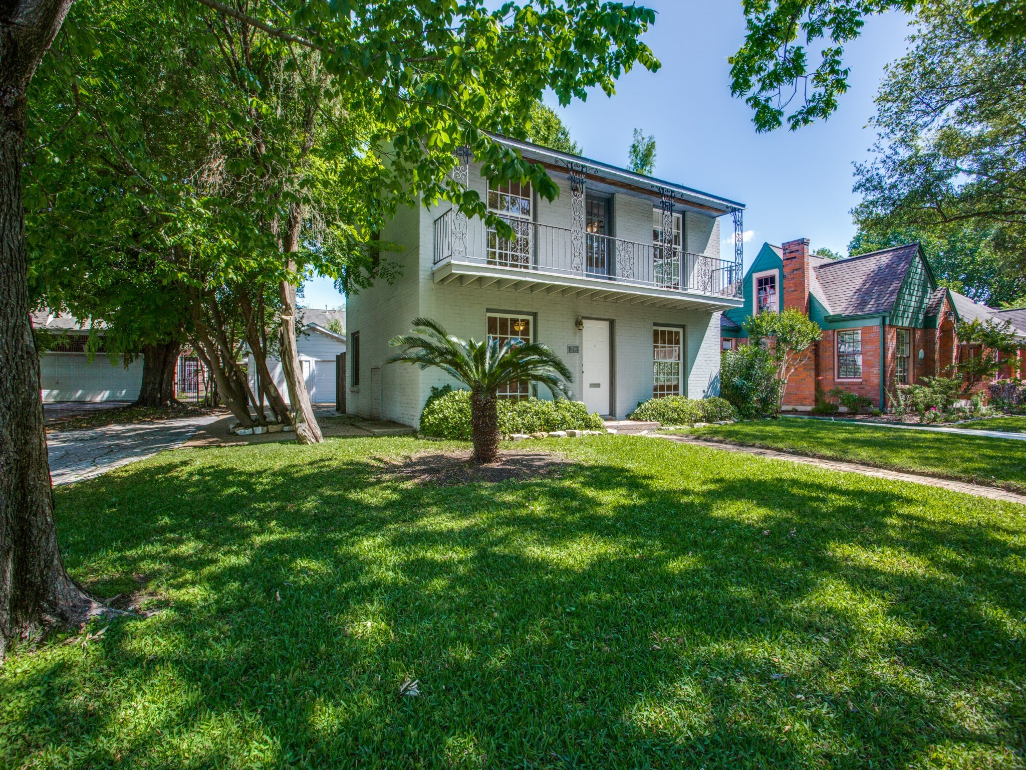 2250 West Main Street Houston, TX 77098 - Photo 3 of 27