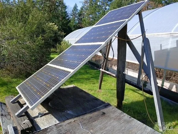 $350,000 | 5700 High Point Road, Willits, CA 95490