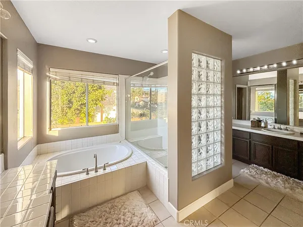 $6,700 | 23011 Bouquet, Mission Viejo, CA 92692