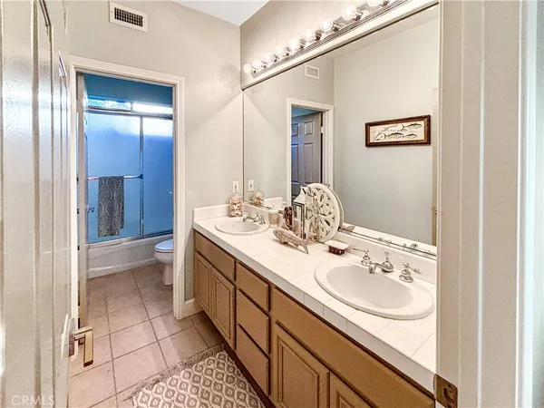 $6,700 | 23011 Bouquet, Mission Viejo, CA 92692
