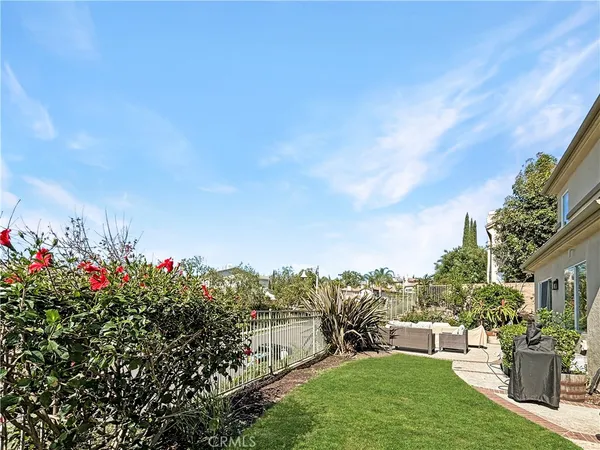 $6,700 | 23011 Bouquet, Mission Viejo, CA 92692