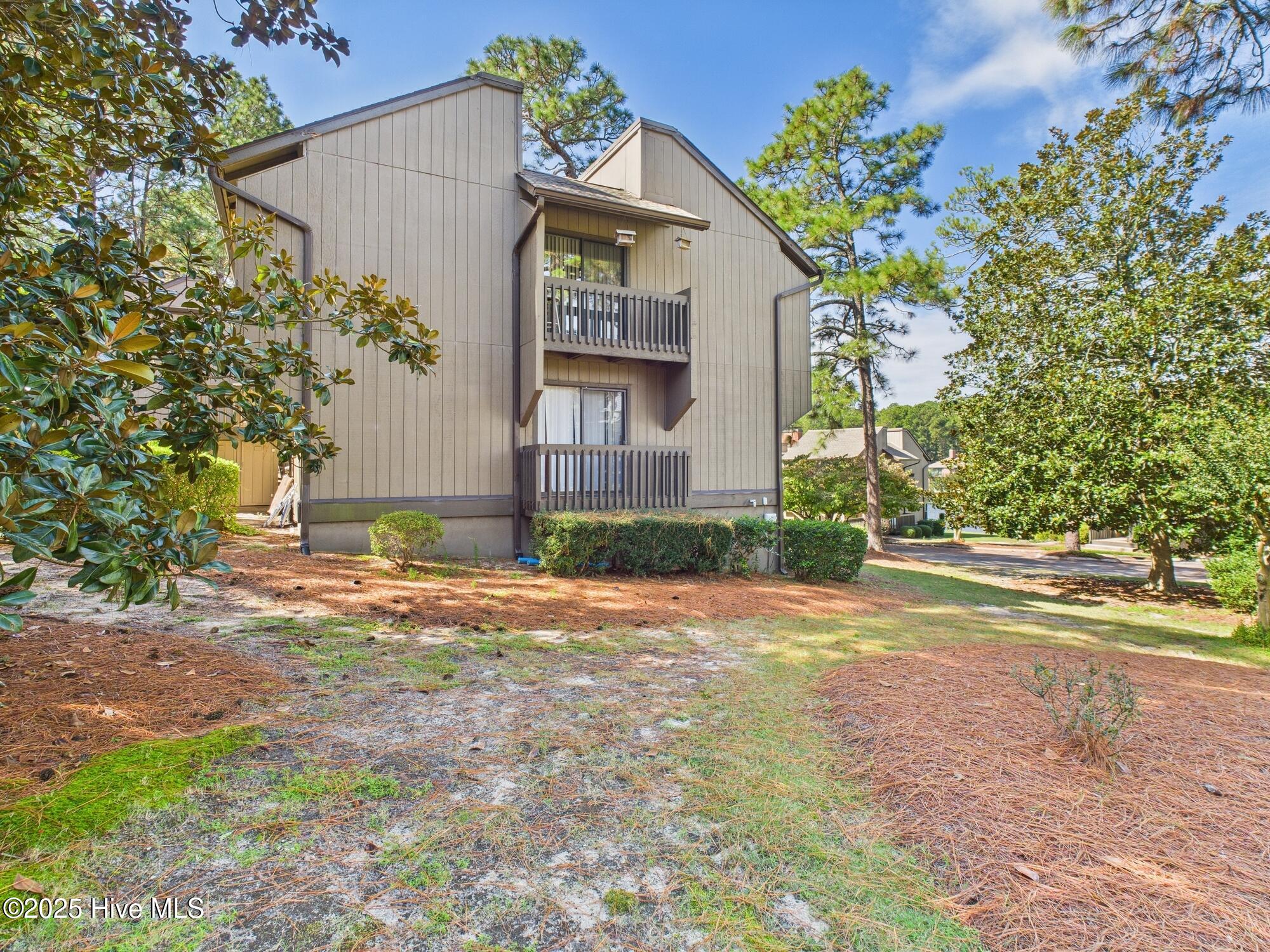 250 Sugar Gum Lane, Unit 201 Pinehurst, NC 28374 - Photo 2 of 39 CAM04094G0-PR0062-STILL003