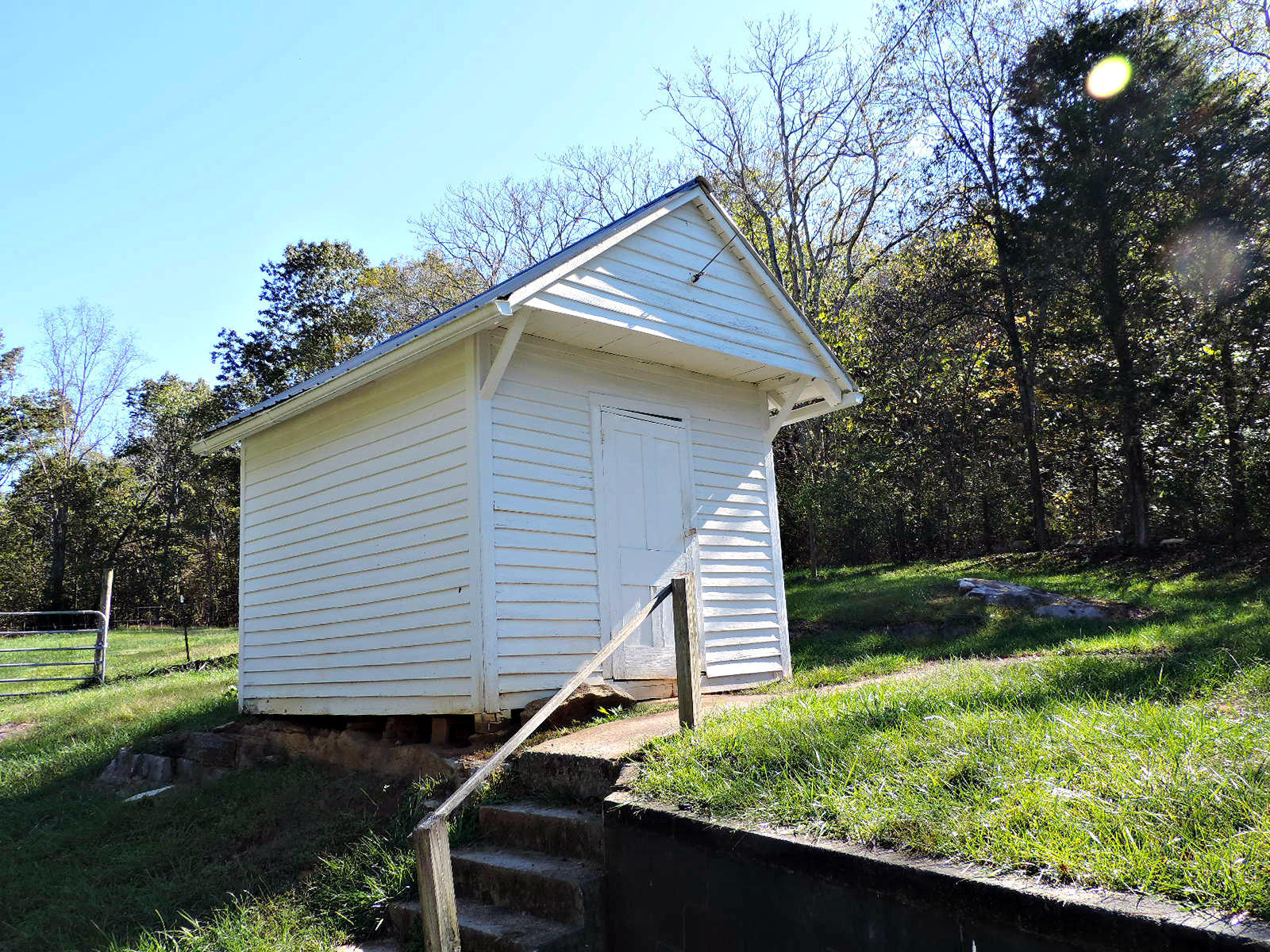 269 Knob Road Rutledge, TN 37861 - Photo 25 of 31 DSCN2554