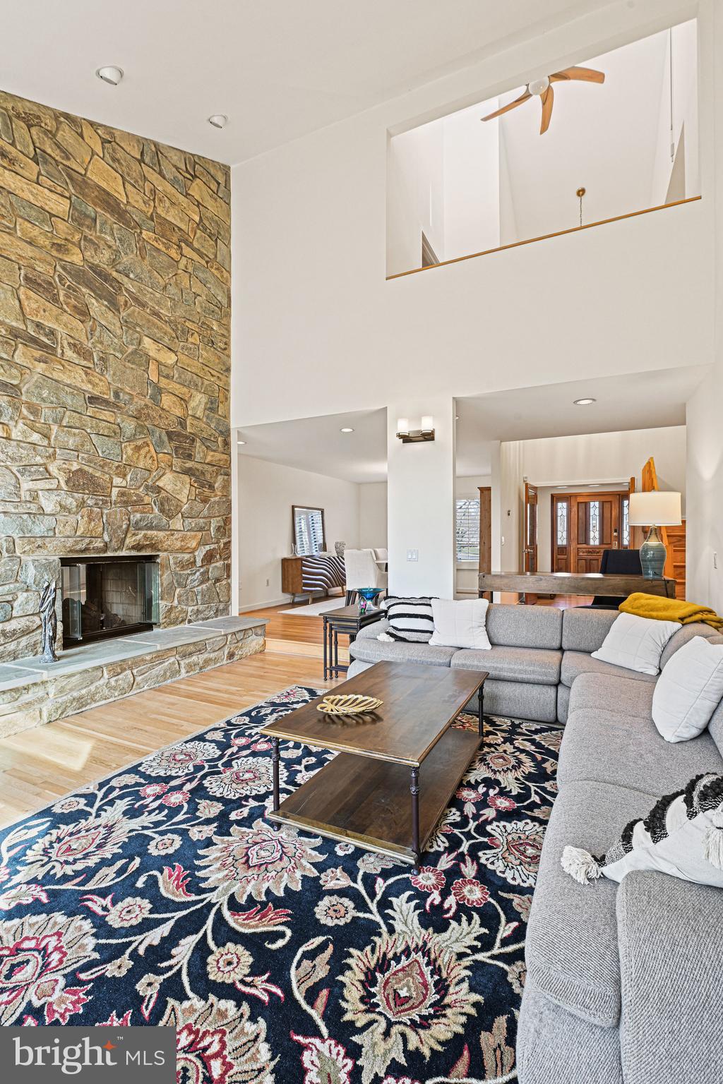 11591 Lake Newport Road Reston, VA 20194 - Photo 34 of 72
