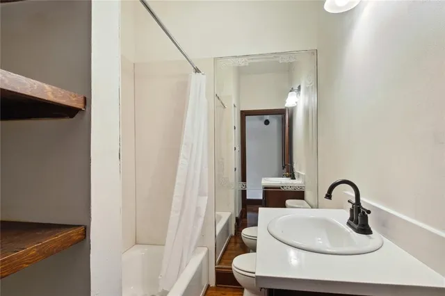 $1,350 | 314 North Rampart Street, Unit E, New Orleans, LA 70112