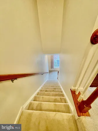 $2,750 | 15706 John Diskin Circle, Unit 138, Woodbridge, VA 22191