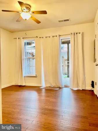 $2,750 | 15706 John Diskin Circle, Unit 138, Woodbridge, VA 22191