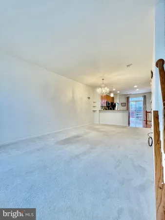 $2,750 | 15706 John Diskin Circle, Unit 138, Woodbridge, VA 22191