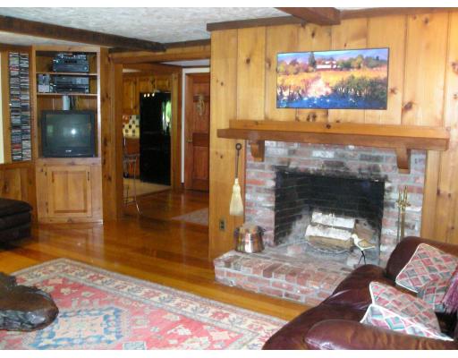 11 Woodland Road Boxford, MA 01921 - Photo 5 of 28